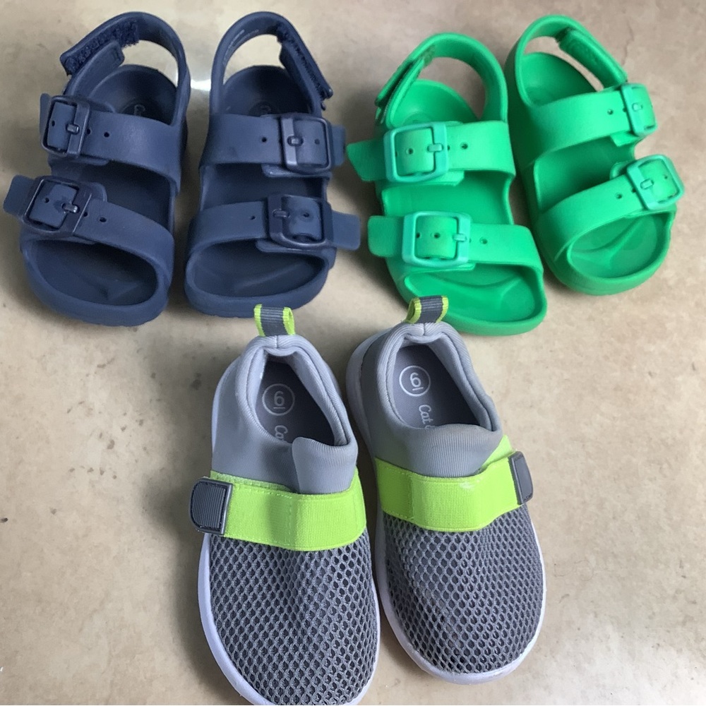 Cat & Jack Kids Bundle 3 pair-Sandals and Water Shoe Navy, Green, Gray